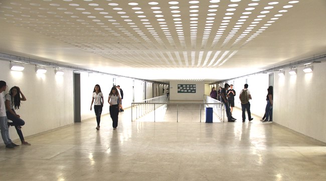 Escola Estadual Governador Milton Campos, conhecida como Estadual Central, é uma das 79 unidades estaduais de ensino que oferecem a modalidade. Foto: Franciele Xavier (SEE/MG)